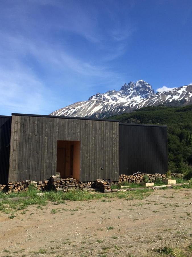 فيلا سيرو كاستيلو B&B Y Cabanas Cerro Castillo المظهر الخارجي الصورة